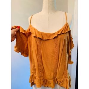 Rich Mustard Colored Hippie Top!